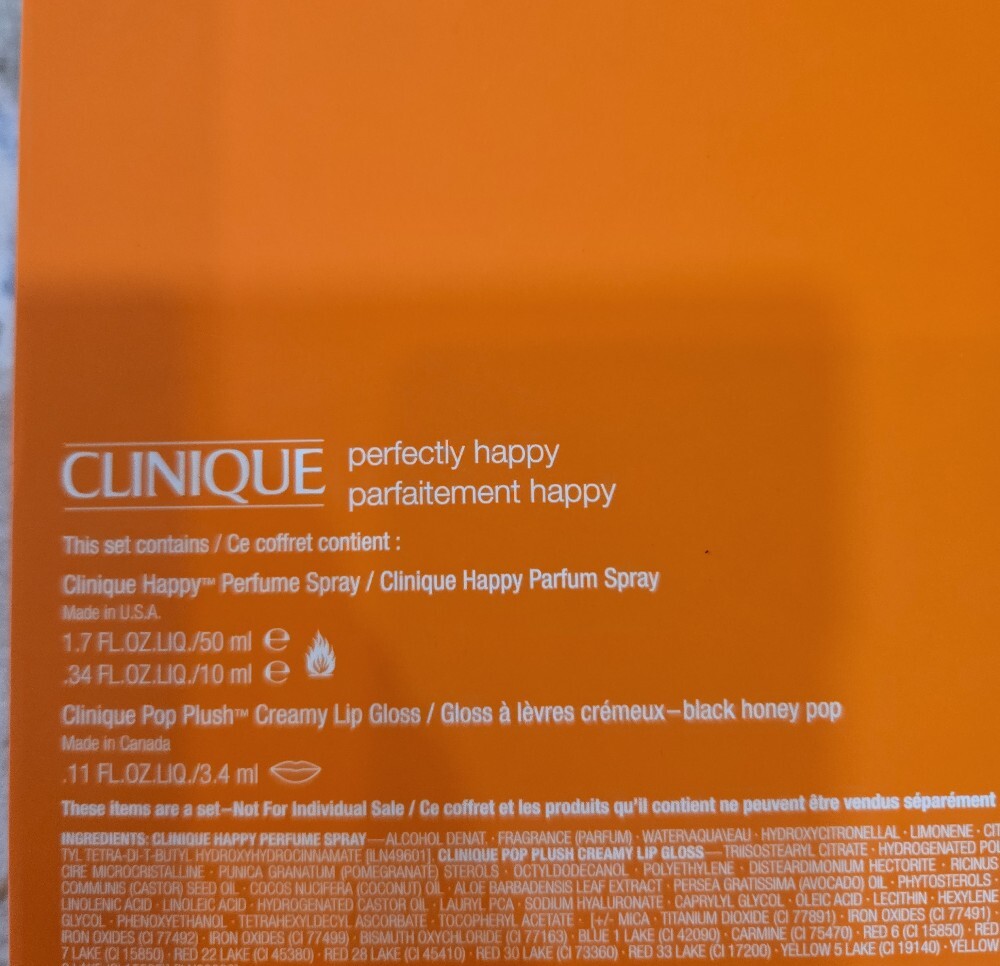 Clinique Happy Gift Set in Bright Orange Packaging - Picture 4 of 5